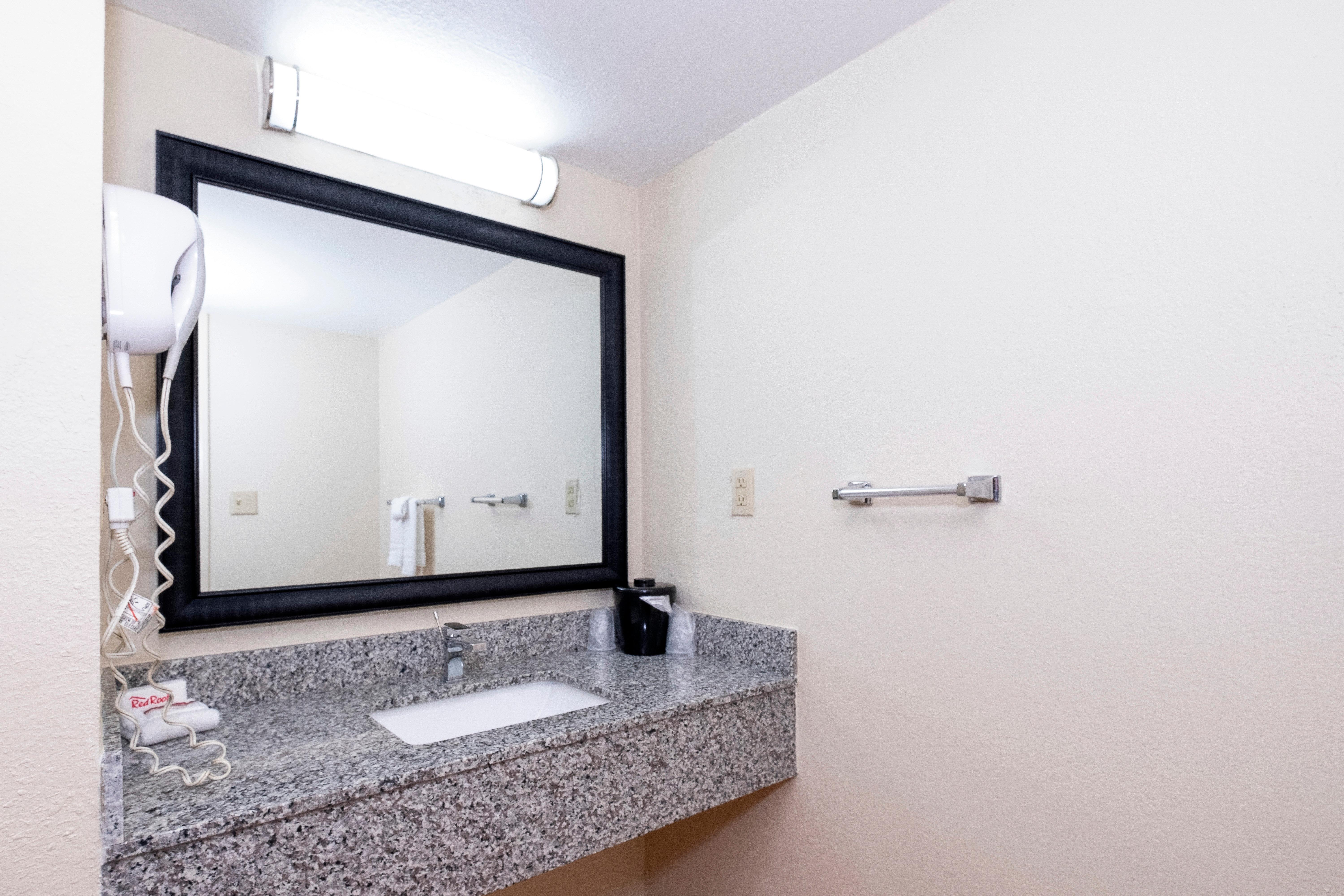 Westfield Red Roof Inn Houston North - Fm1960 & I-45 מראה חיצוני תמונה