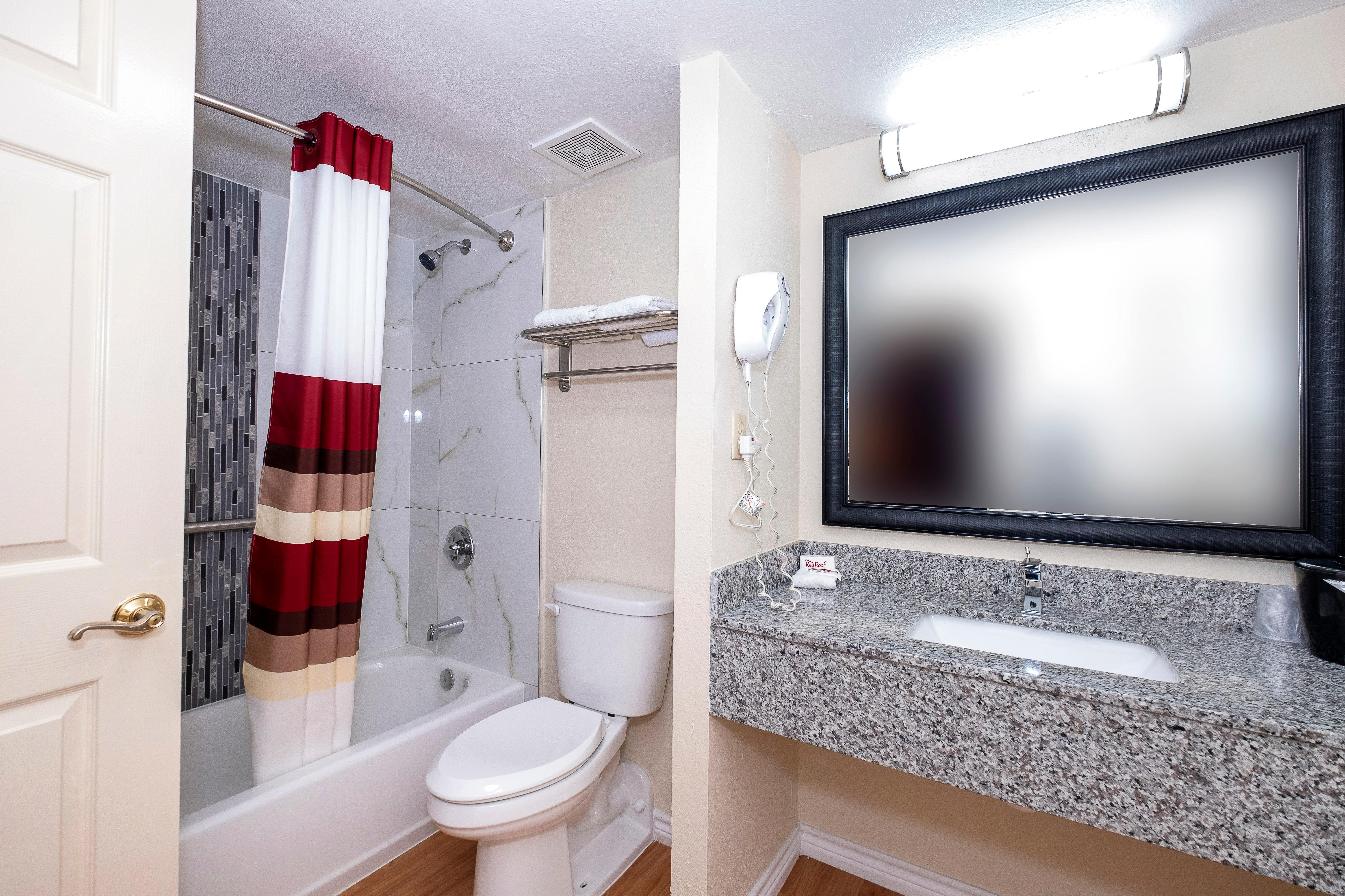 Westfield Red Roof Inn Houston North - Fm1960 & I-45 מראה חיצוני תמונה