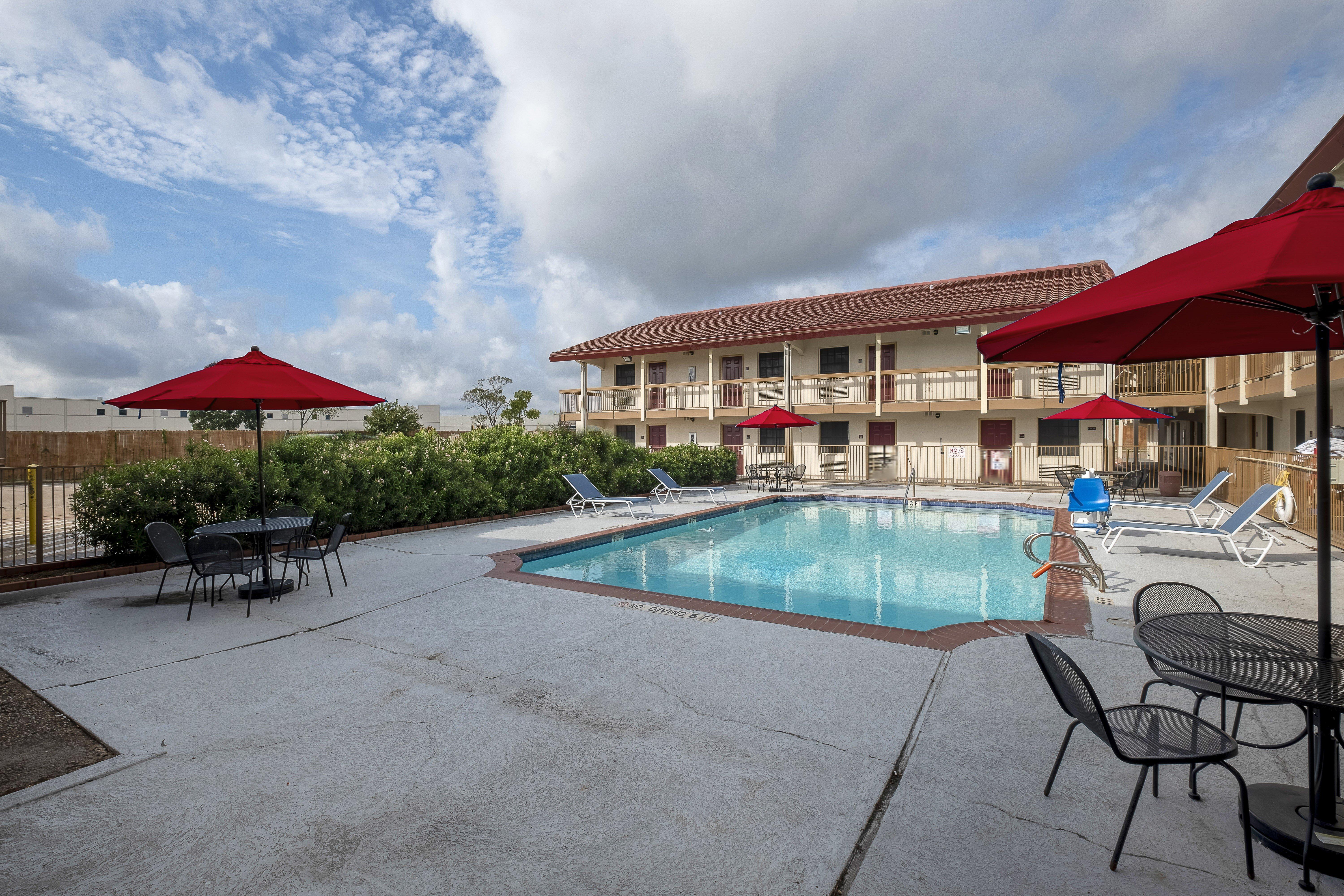 Westfield Red Roof Inn Houston North - Fm1960 & I-45 מראה חיצוני תמונה