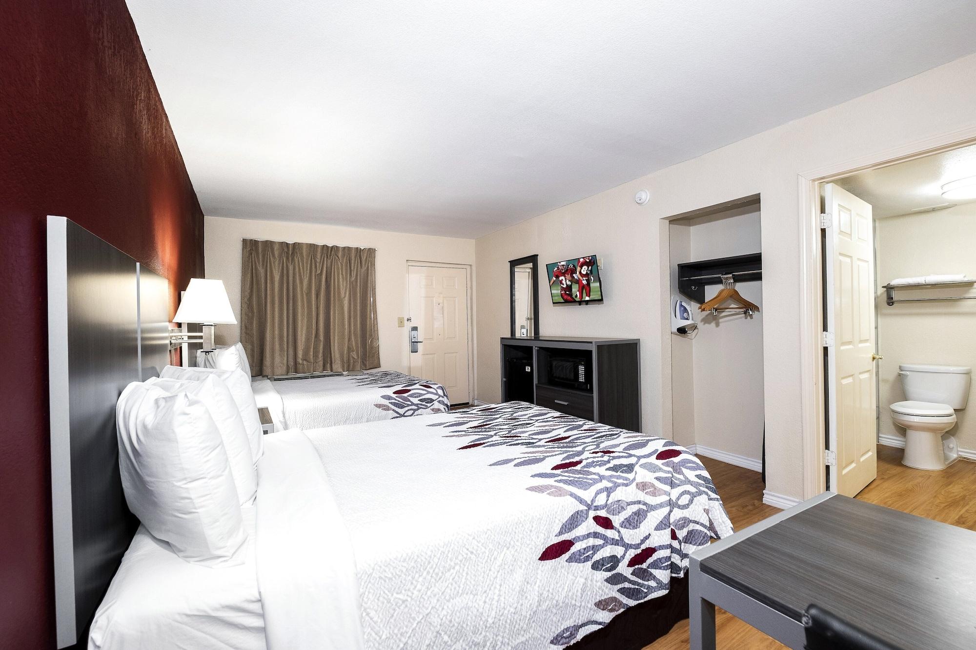 Westfield Red Roof Inn Houston North - Fm1960 & I-45 מראה חיצוני תמונה