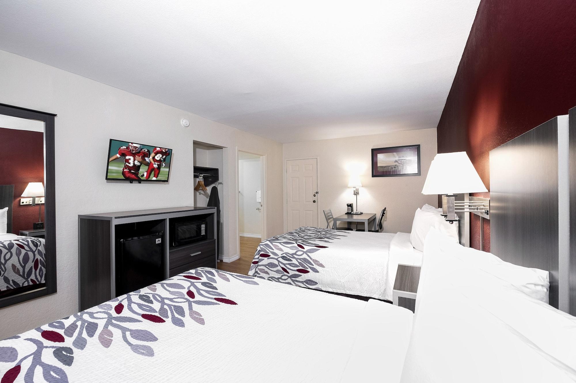 Westfield Red Roof Inn Houston North - Fm1960 & I-45 מראה חיצוני תמונה