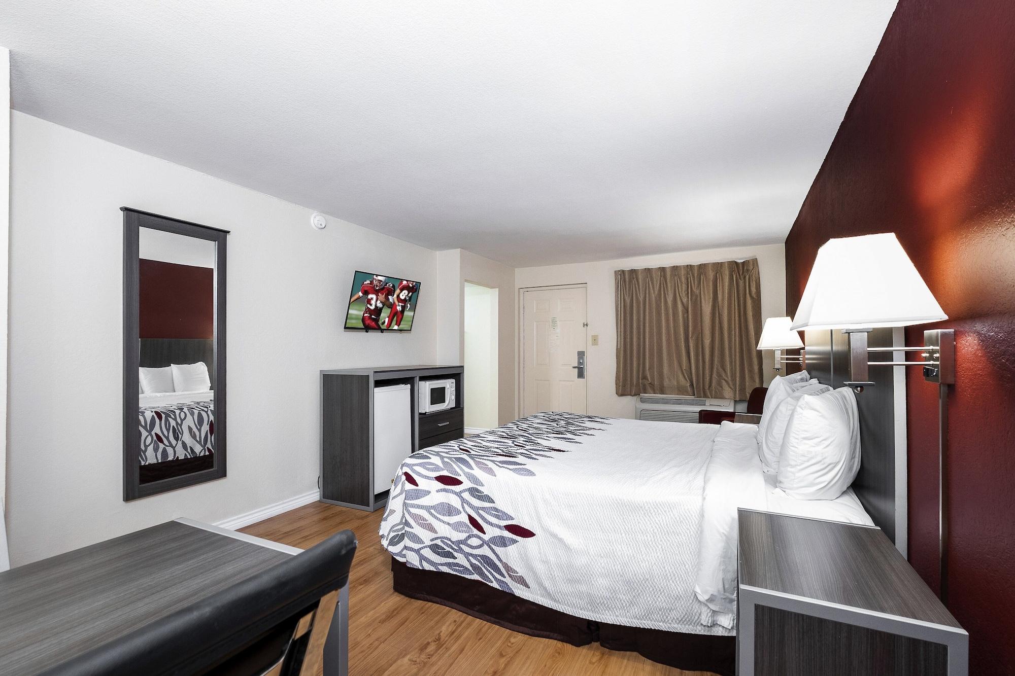 Westfield Red Roof Inn Houston North - Fm1960 & I-45 מראה חיצוני תמונה