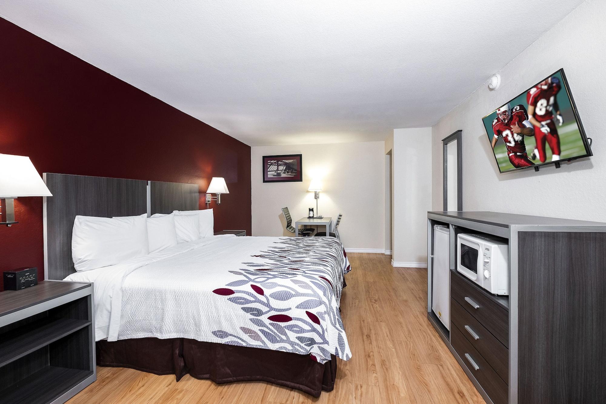 Westfield Red Roof Inn Houston North - Fm1960 & I-45 מראה חיצוני תמונה