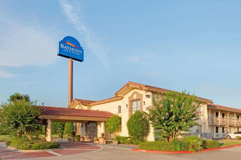Westfield Red Roof Inn Houston North - Fm1960 & I-45 מראה חיצוני תמונה